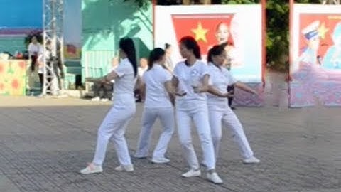 Bài Ma Vân Chưởng do lớp HLV Tuấn Hùng biểu diễn tại TTVH quận 5. Tp.HCM ( Video Full HD )