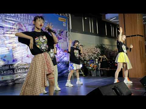 220626 FES☆TIVE - Yurayurayurari Koigokoro @ FES☆TIVE ONEMAN LIVE in Thailand - Donki Mall Thonglor