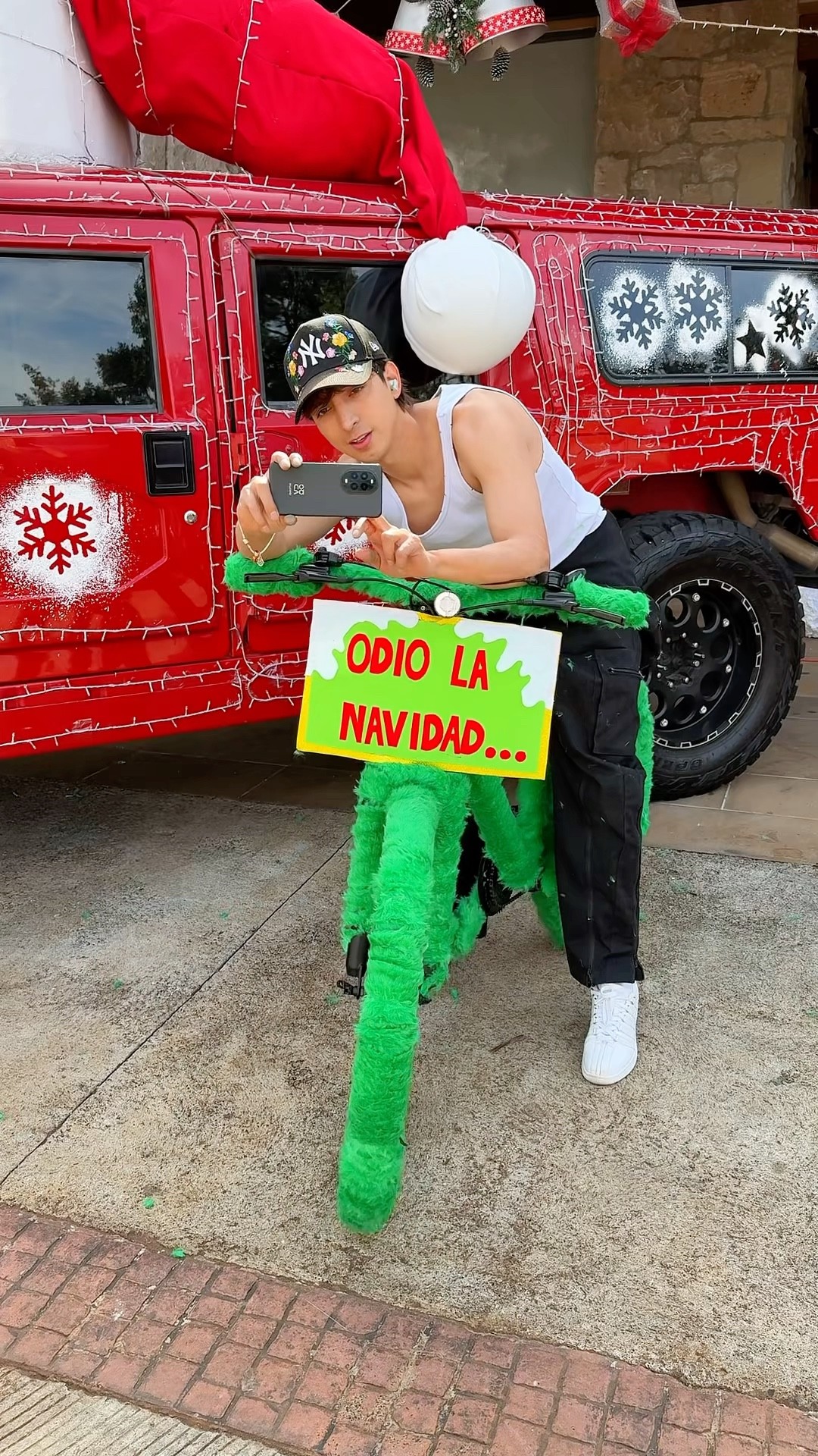Bicicleta del Grinch. #diciembre #navidad #grinch #comedia