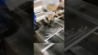 آینه چگونه ساخته میشه  ببینید سخته شدن آینه چقدر جالبه                       آینه                سمعها