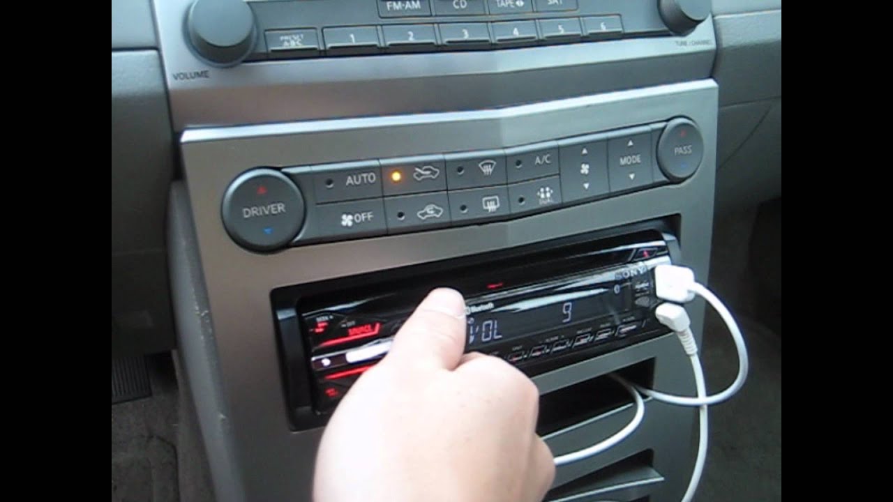 2004 Nissan maxima car stereo removal #6