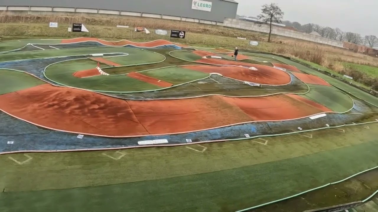 NOVA X3B ON THE RACETRACK / ULTIMATE 2142 