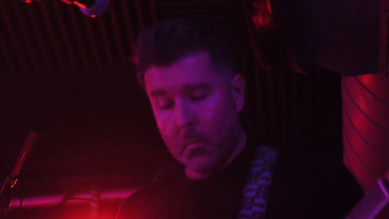 F.O. Machete 'Kicking up Dust' Live at the Edinburgh IndiePop All Dayer