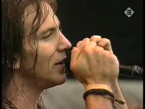 Pearl Jam - Keep on rockin in the free world (live pinkpop) ~neil young cover~