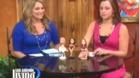 Custom bobbleheads - headbobble.com