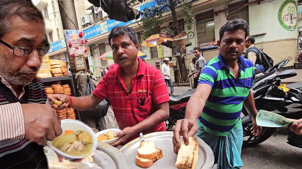 Bachu Vai Ka Anda Chicken Stew Bread | Kolkata Chandini Chowk Street ...