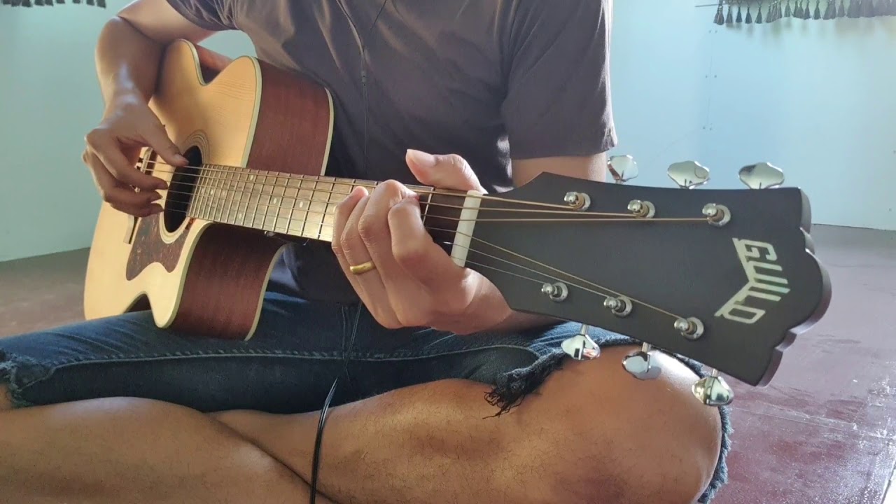 Zombies cranberry [fingerstyle ,test Guild OM240CE ]