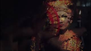 Kembalikan Bali ku - Yopie Latul - cipt. Guruh Soekarno Putra