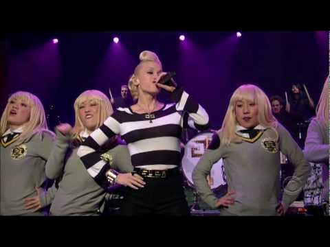 Gwen Stefani - Wind It Up (Letterman, 2006)