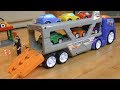 Автовоз мультик для детей Сеня играет в полицейского и в машинки игрушки