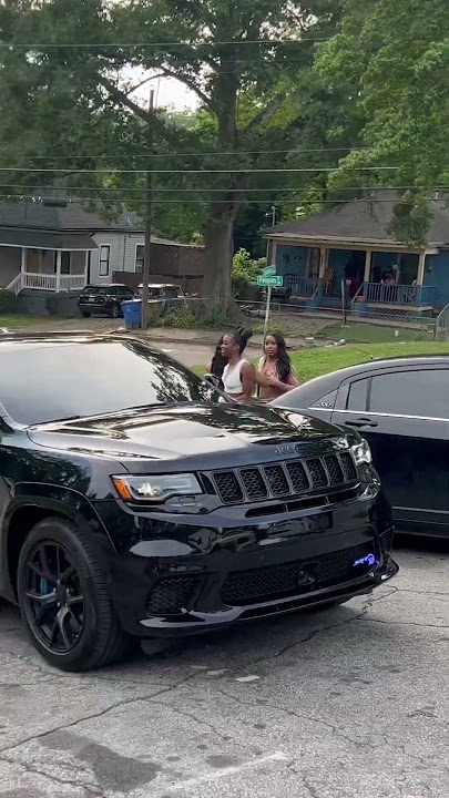 LIL BABY PULLIN UP TO HIS HOOD#tiktok #atl #baby #youtube #4pf #lilbaby #atlanta #rap #youtubeshorts
