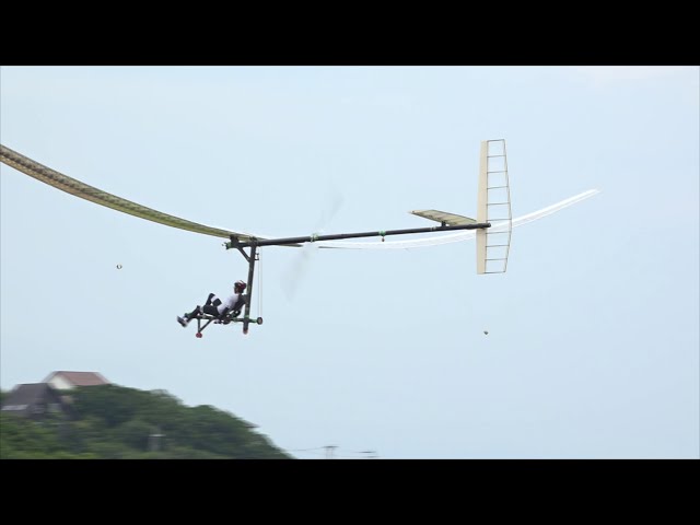 Human-powered aircraft flight by Sakai WindMill Club 2019 Tsurugi