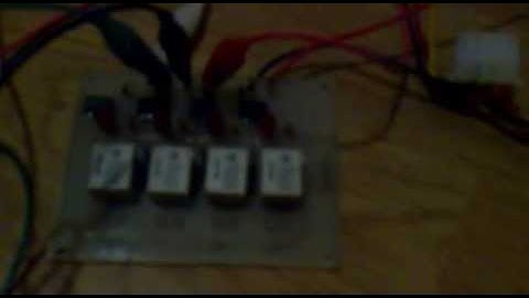 First test of my DIY relay board for arduino