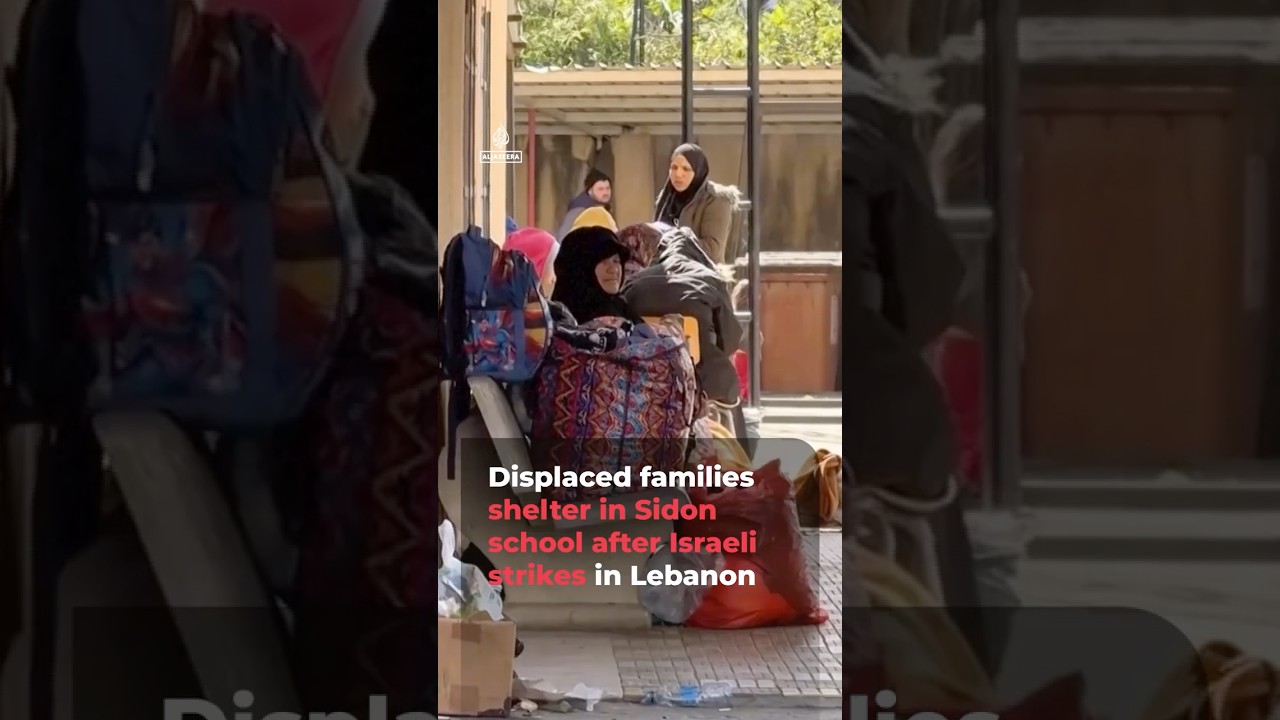 تحويل مدرسة إلى مأوى للعائلات النازحة في جنوب لبنان | AJ #shorts