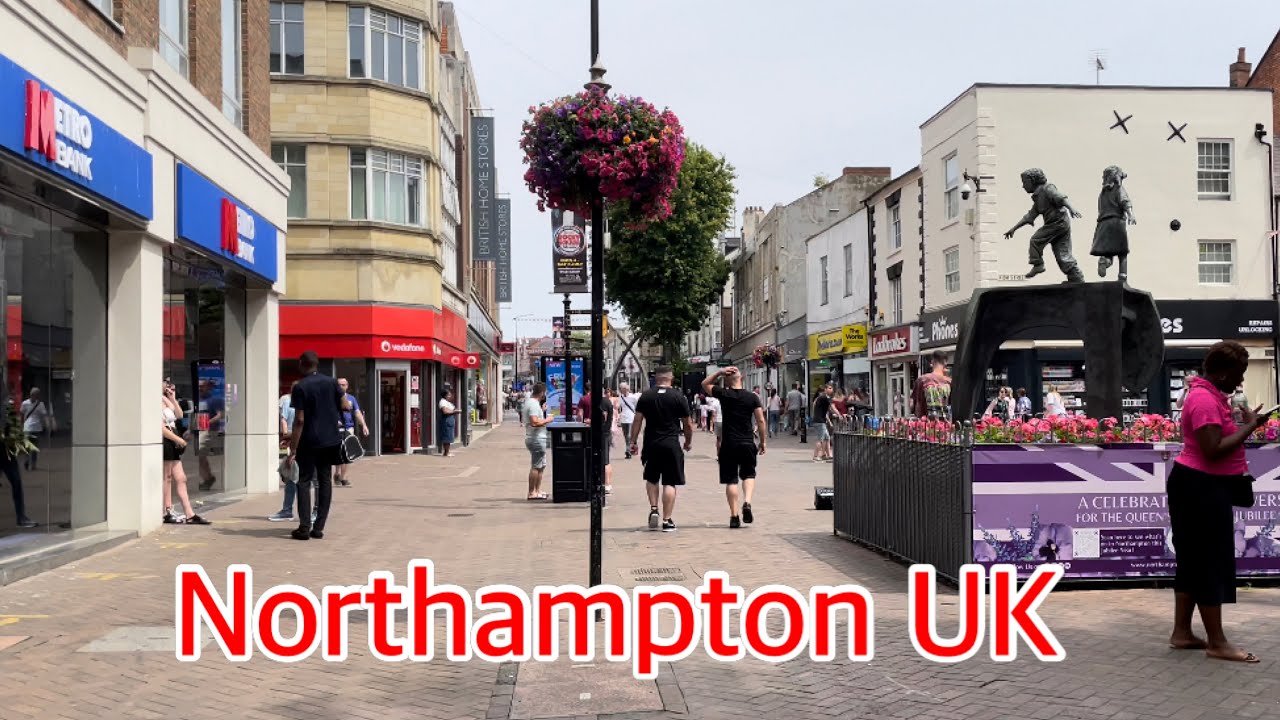 northampton walking tour