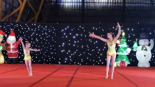 11-16 Wp 2022 - Beth & Amelia