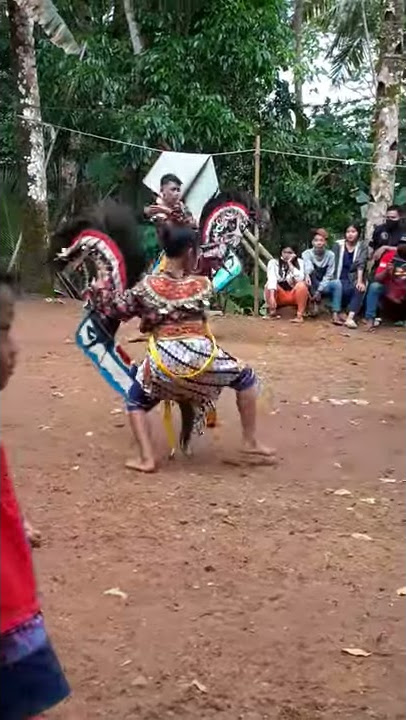 Shorts jaranan || story wa ebeg 2022 || 2 bocil jago nari bikin penonton ikut bergoyang. ebeg virall