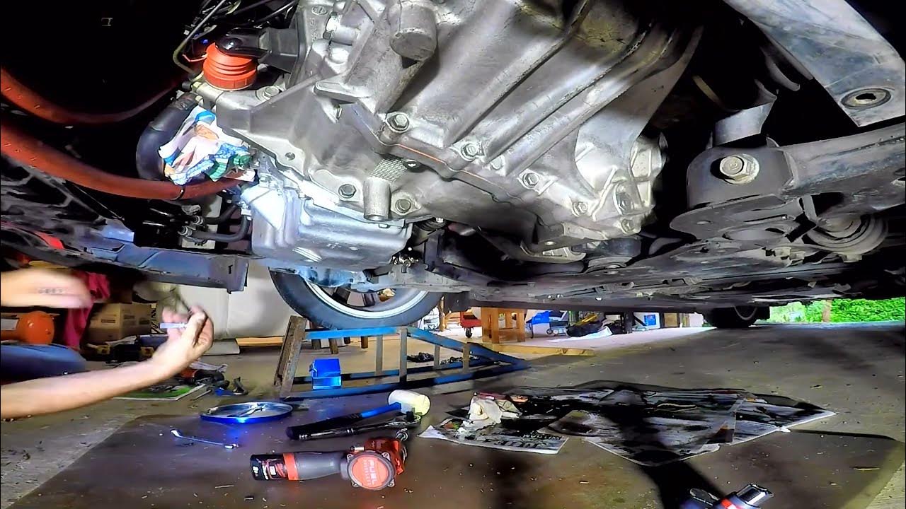 Installing the oil pan, Mazdaspeed 3 / Mazda 3 MPS (English) YouTube