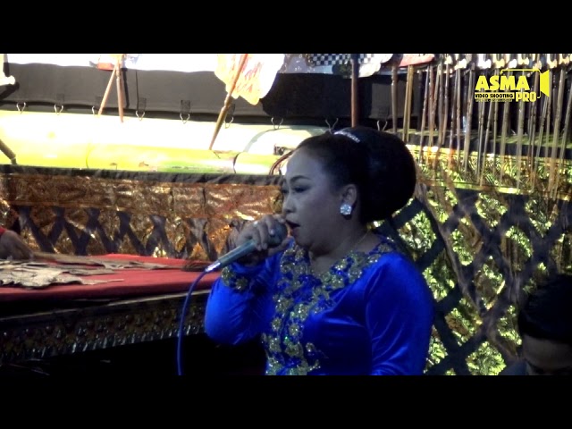 KUMPULAN LAGU WAYANG KULIT LANGEN BUDAYA PESINDEN NY. H. DUNIAWATI class=