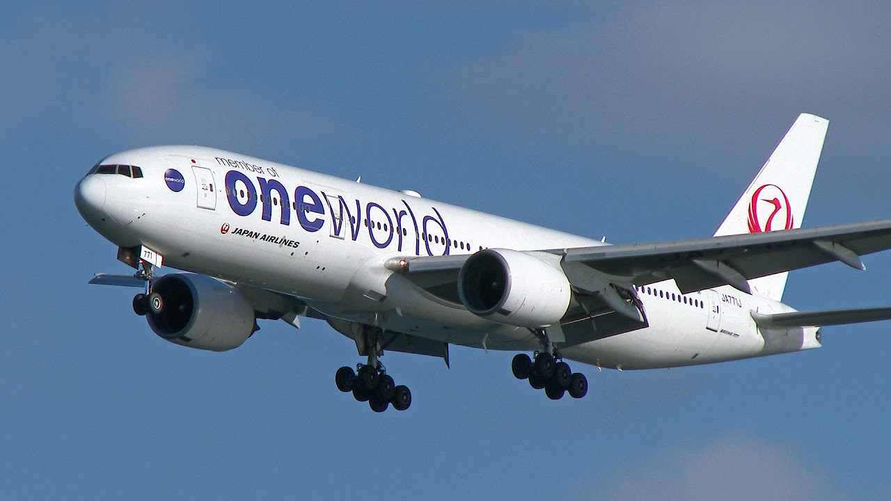 4K] [羽田空港・快晴] JAL Boeing 777-246 [JA771J] 