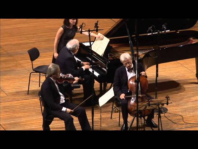 Smetana - Trio avec piano:presto final : Trio Guarneri