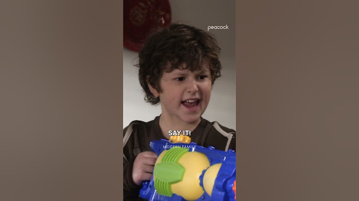 Phil is not regretting buying Luke that super soaker now #ModernFamily #LukeDunphy #Shorts