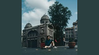 Download lagu Deja Vu (Sped Up)