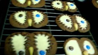 Last part of owl cookies