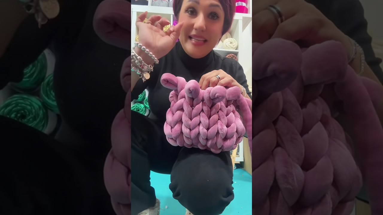 Borsa rosa filato marshmellow velluto