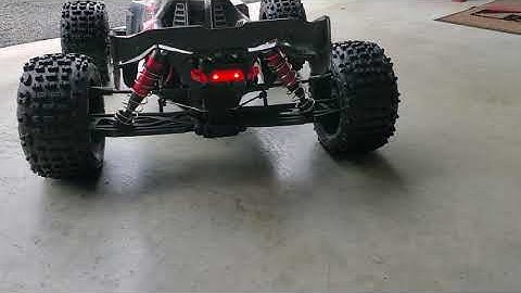 Arrma Kraton w/ Backflip LP tires