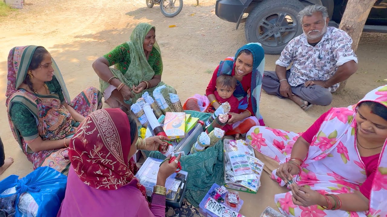 Punam mate Special Kharidi ?? 😳 | Pappa ne Madhumakhhi Humlo karyo!! 😱 Hathe modhe batka bharya 🥺
