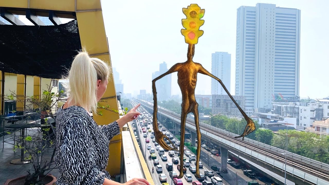 Sofya y DogDay VS Siren Head En La Vida Real | Cabeza De Sirena