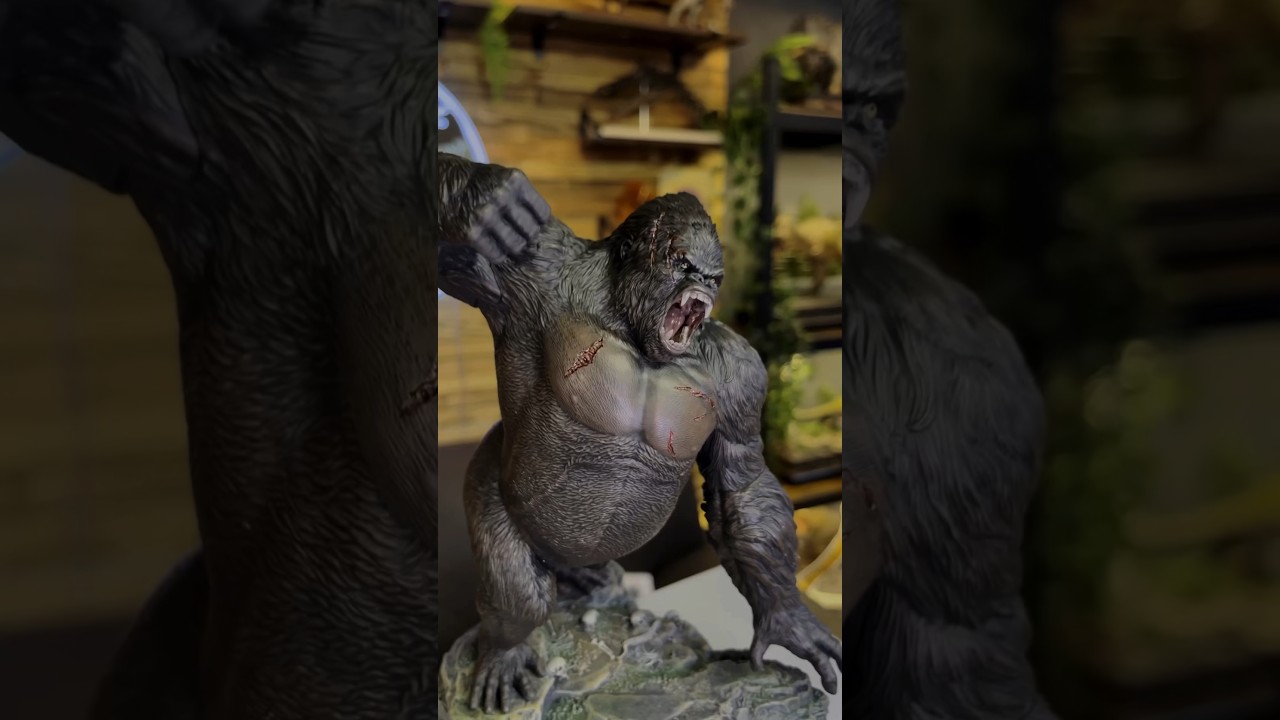 XINPANYIAN Nanmu King Of Giant Apes Dragon Soul Model Statue - Collector Figure