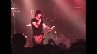 Three Days Grace - Get Out Alive (Live) @ Val Air Ballroom, West Des Moines, IA 17/12/2006