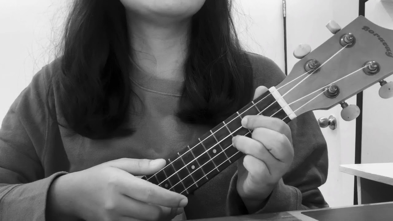 SUNFLOWER Sierra BurgessUkulele Cover YouTube