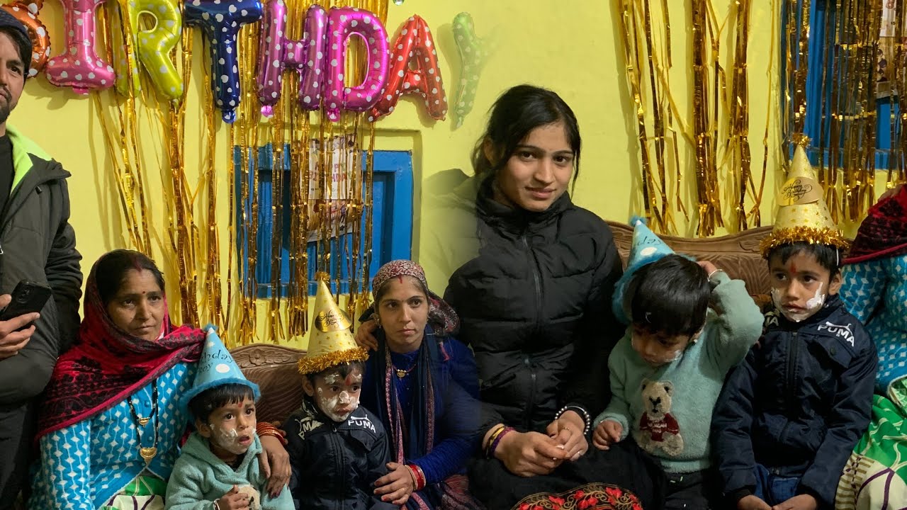 कल था अर्पित का जन्मदिन ..बहुत ही अच्छा दिन रहा ￼बच्चों के साथ।🌸😗🥳🥳