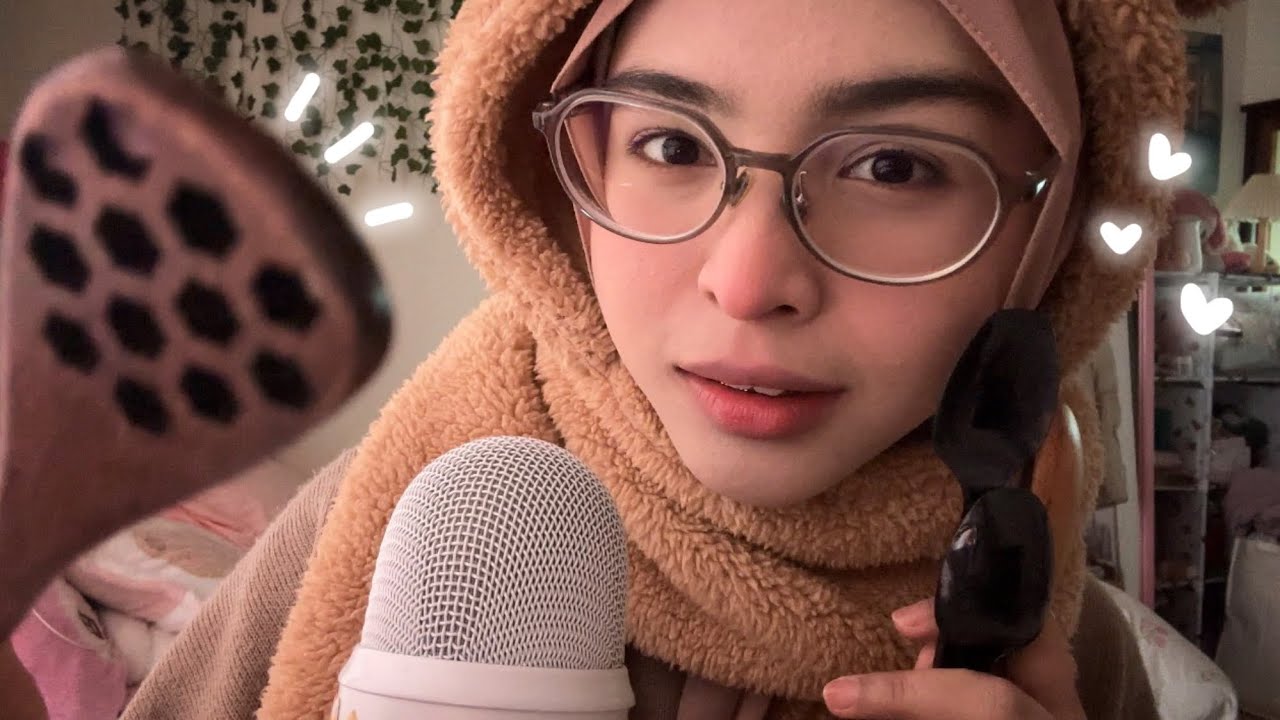 【ASMR】 Honey + Wooden + Plastic Spoon Triggers ❤︎ Scooping Your Face, and more! 🫧