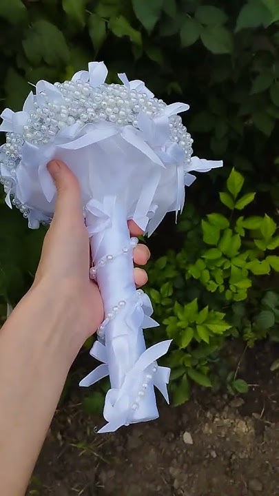 Букет невесты 😍 Бусины#сумочки из бусин - YouTube