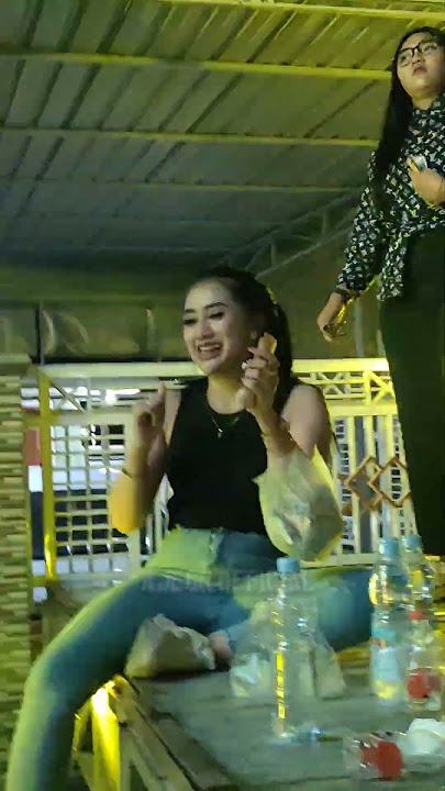 cantik banget kak valen wijaya
