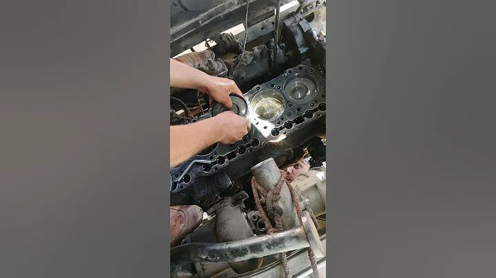 How to sleeve cross polish jcb #shortsfeed #automobile #machine #work #clarence #cl ...