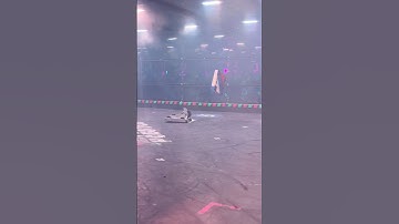 1 punch, a somersault and a win #battleofrobots #roboticschampionship #roboticscompetition #shorts