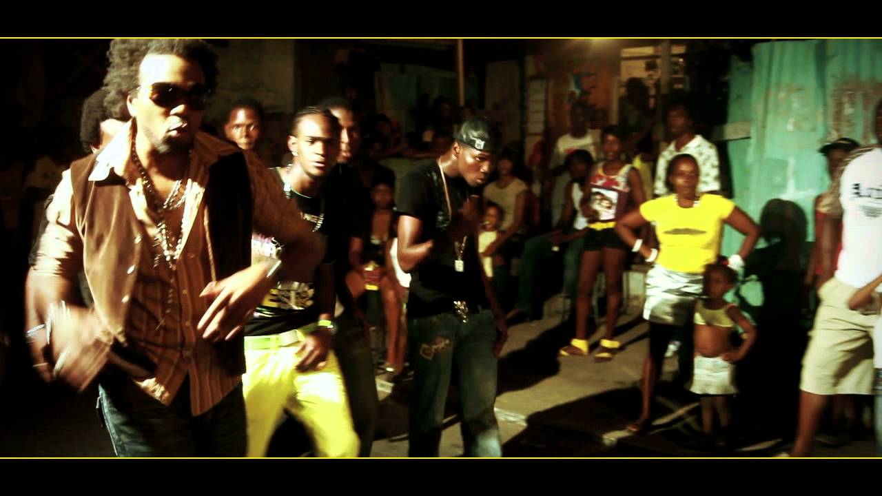 Guarda Tonight - VOICEMAIL (New Music Video 2012) su YouTube Guarda Tonight - VOICEMAIL (New Music Video 2012) su YouTube