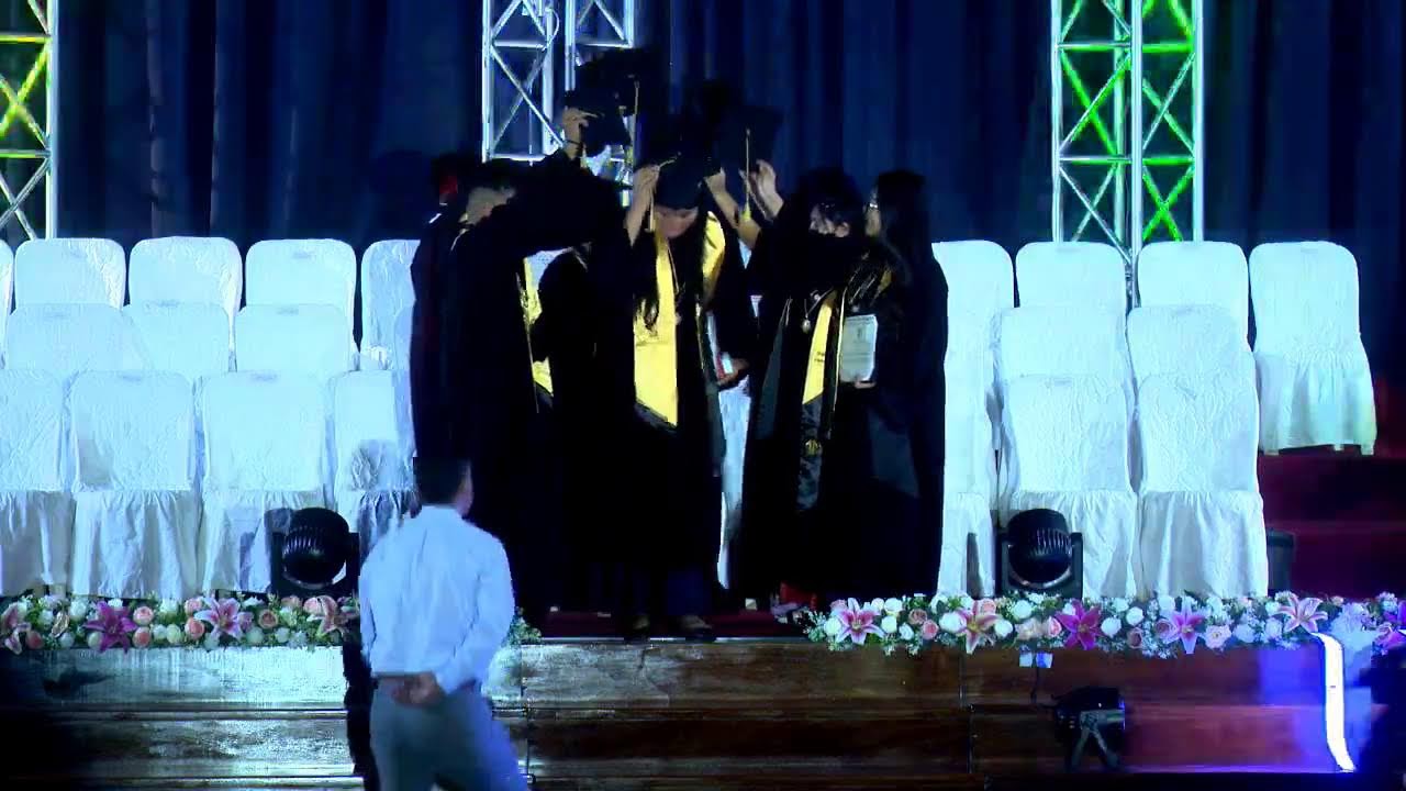 CEREMONIA DE GRADUACIÓN - UPN- TERAPIA FISICA - YouTube