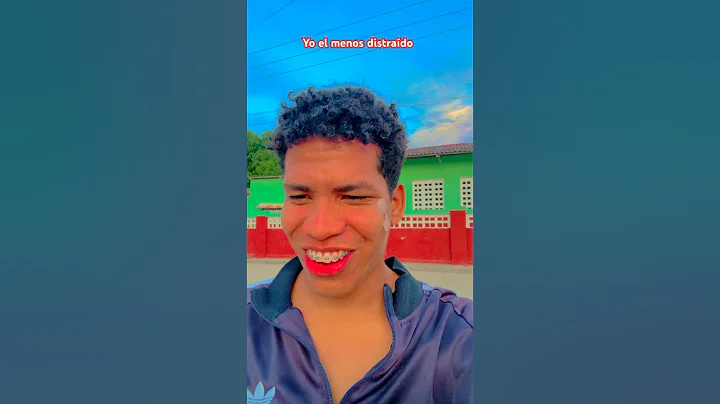 I'm the least distracted #humor #iamfromthe7thousand #comedy #funny #characteroftheweek #family