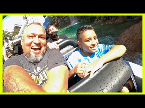 WE WENT TO UNIVERSAL STUDIOS 2021 | D&D FAMILY VLOGS