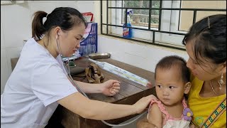 Linh Dan was very scared when her daughter got sick and had to be taken to the hospital.