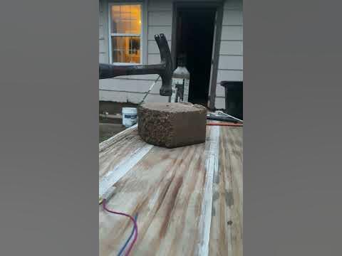 Hitting a primer with a hammer - YouTube
