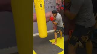 Boxing training #combatsport #mmatraining #mma #fightprep #mixedmartialarts #boxing #mmamartialarts