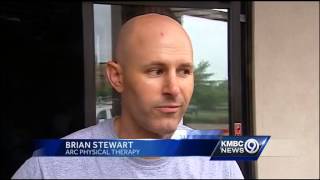 Business owners clean up after Lee's Summit tornado