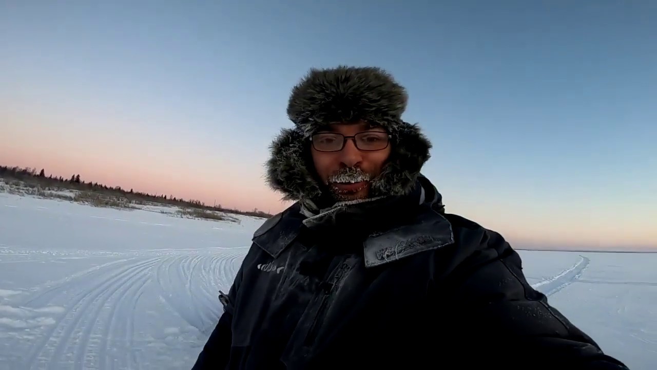 Запуск СНЕГОХОДА в -40.На рыбалку...